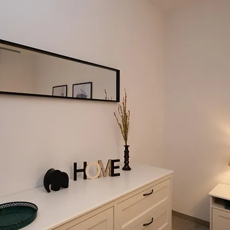 Apartment Bilocale A Lainhouse Lainate